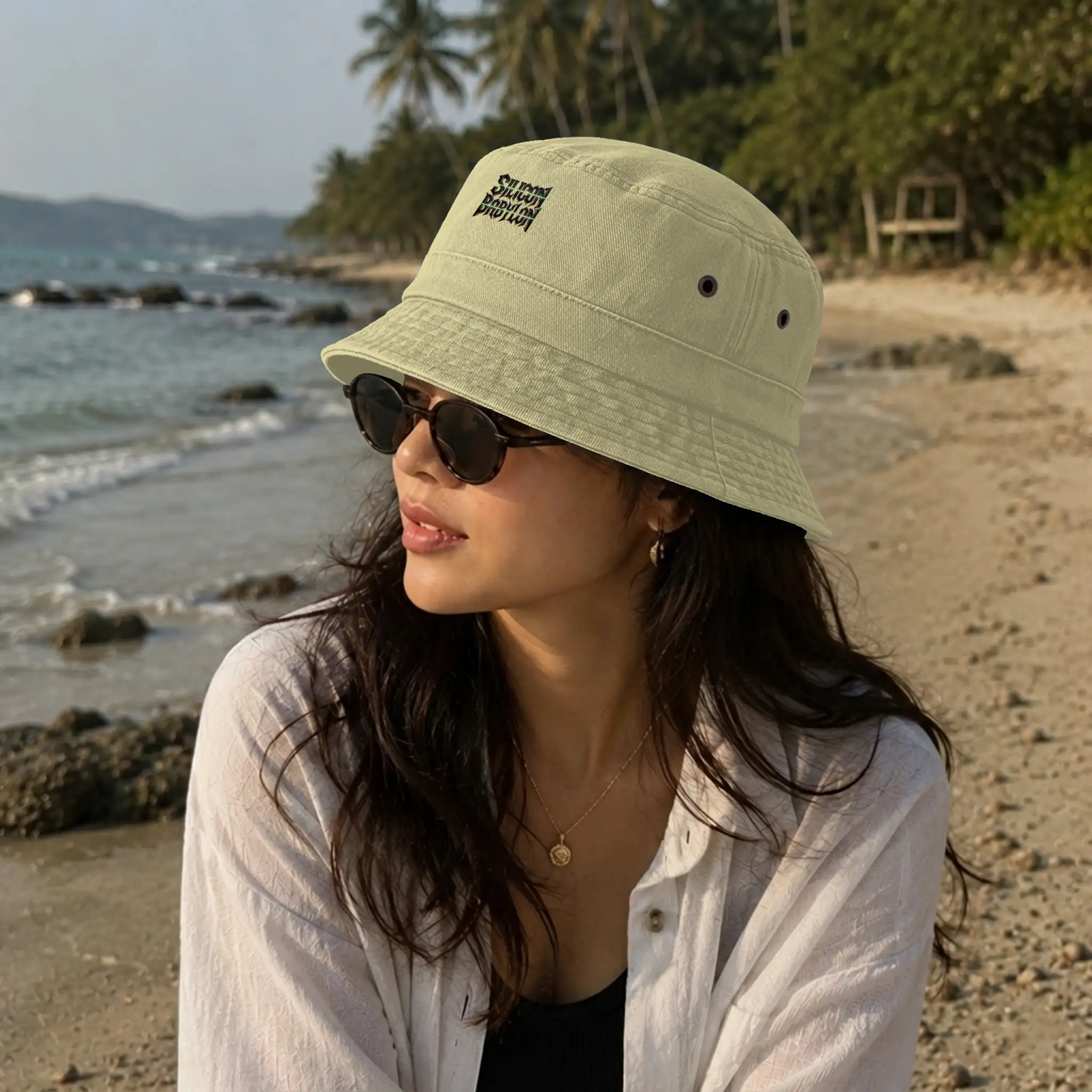 bucket hat